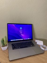 Macbook Pro 16" 2019 i9-9980HK 32/512GB 169 ЦИКЛІВ ІДЕАЛ