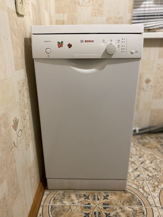 Продаю посудомійну машину Bosch