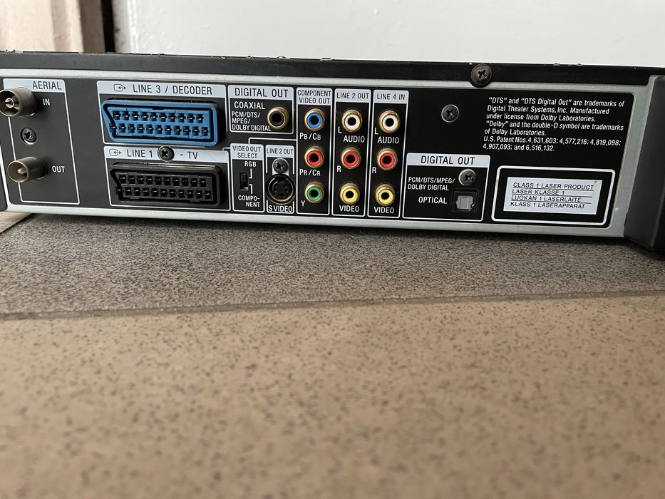 Nagrywarka DVD Sony RDR-GX210