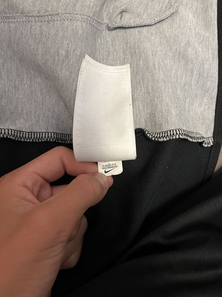 Кофта Nike Tech Fleece Xs