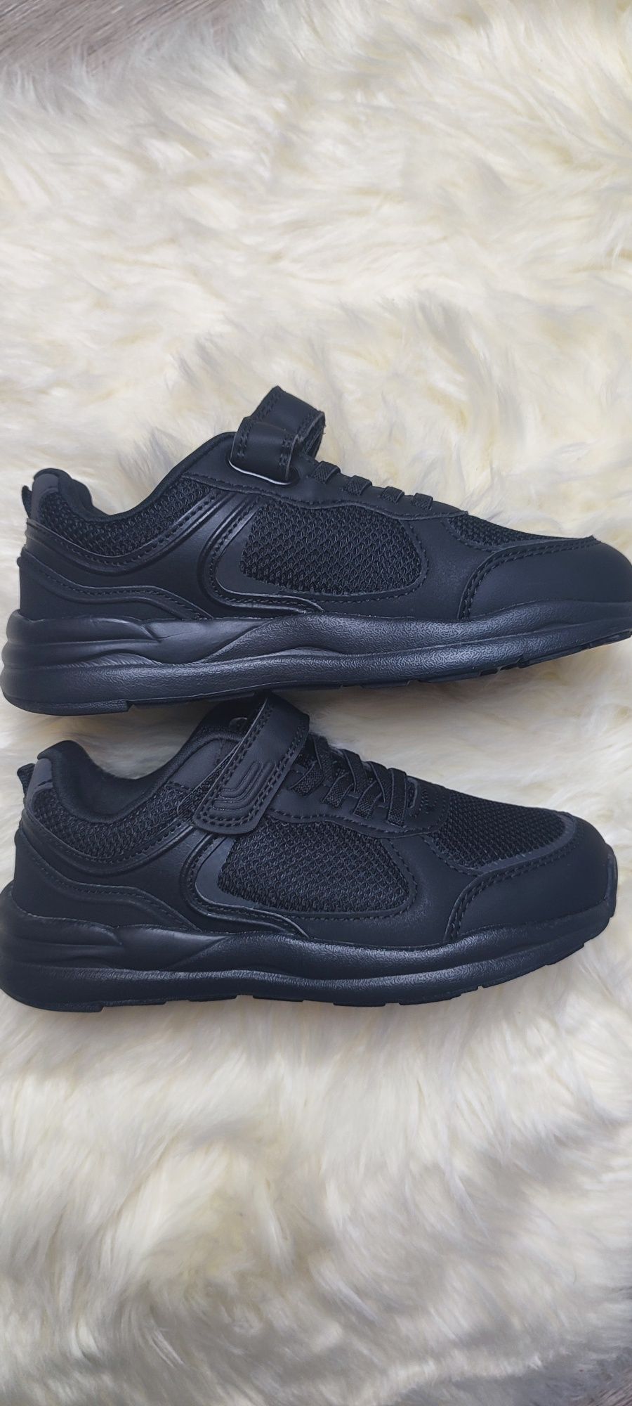 Buty sportowe adidasy 32 czarne nowe George