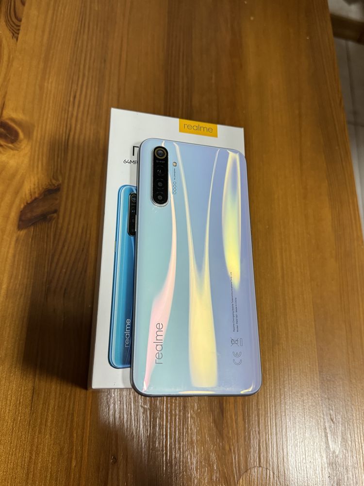 Смартфон Realme XT 8/128 GB