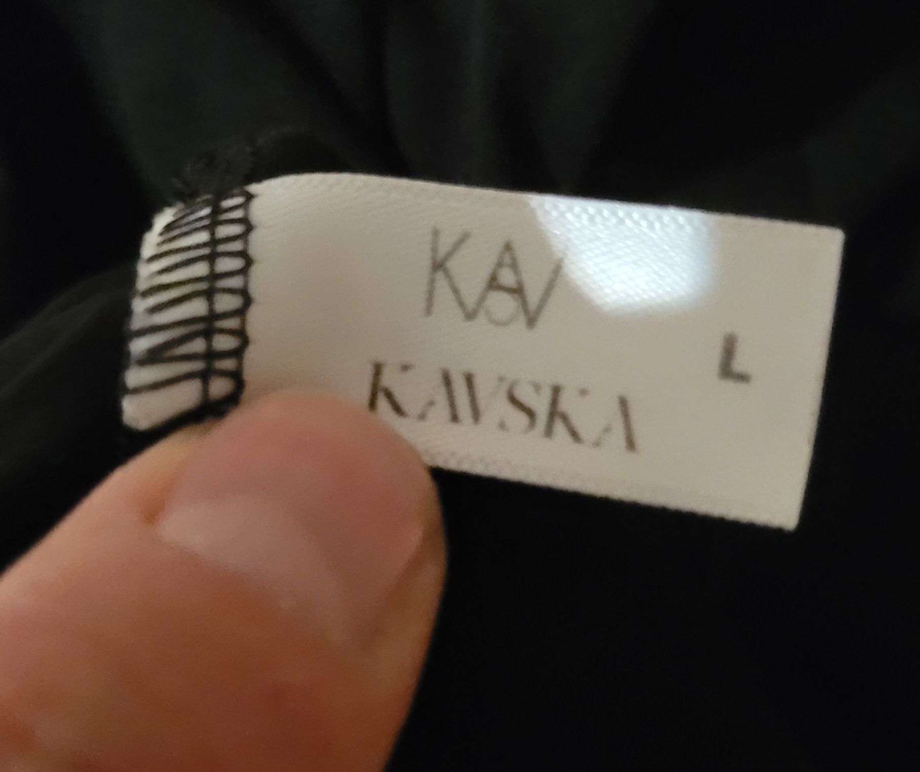 T-shirt czarny Kavska