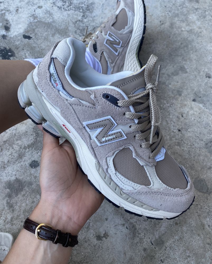 Кросівки жіночі New Balance 2002R Protection Driftwood 36-41