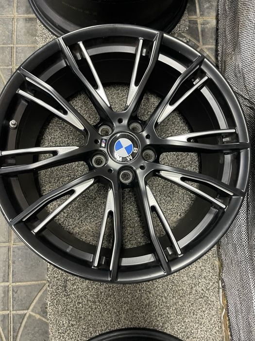 Диски BMW R 20 - разноширокие , оригинал