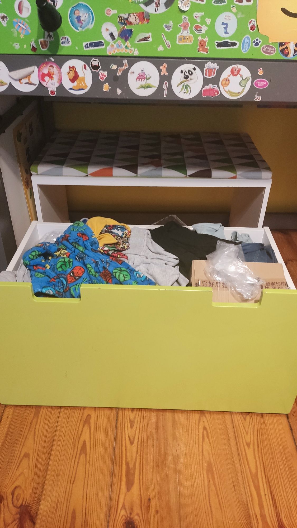 Ikea Stuva 14729: skrzynia, komoda z materacem, pakowny pojemnik