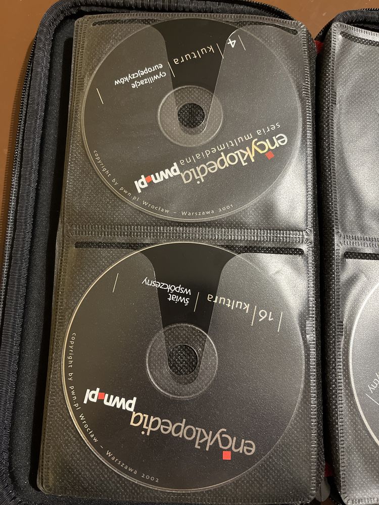 3 płyty z kolekcji Encyklopedia PWN.pl CD-ROM