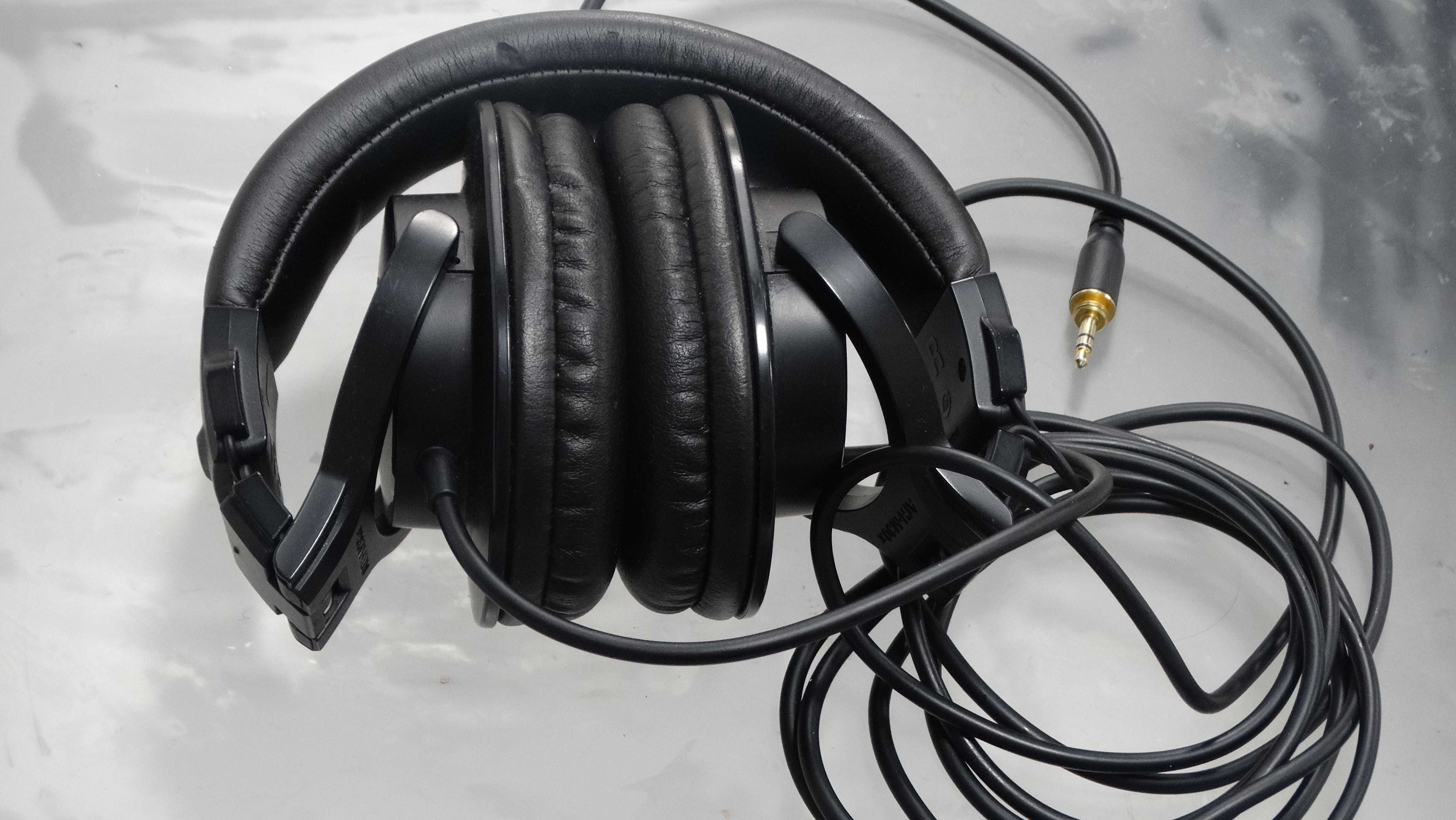 Студійні навушники AUDIO-TECHNICA ATH-M30X