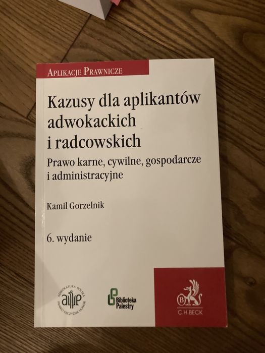 Kazusy dla aplikantów adwokackich i radcowskich