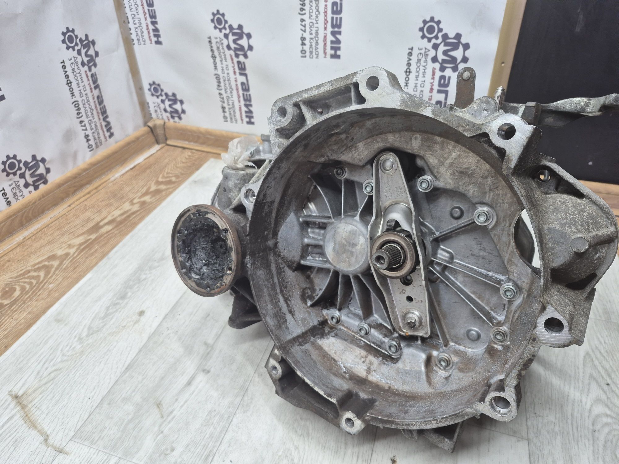 Коробка передач фольксваген кади caddy vw 1.2 1.4 бензин GXZ JJW LBW