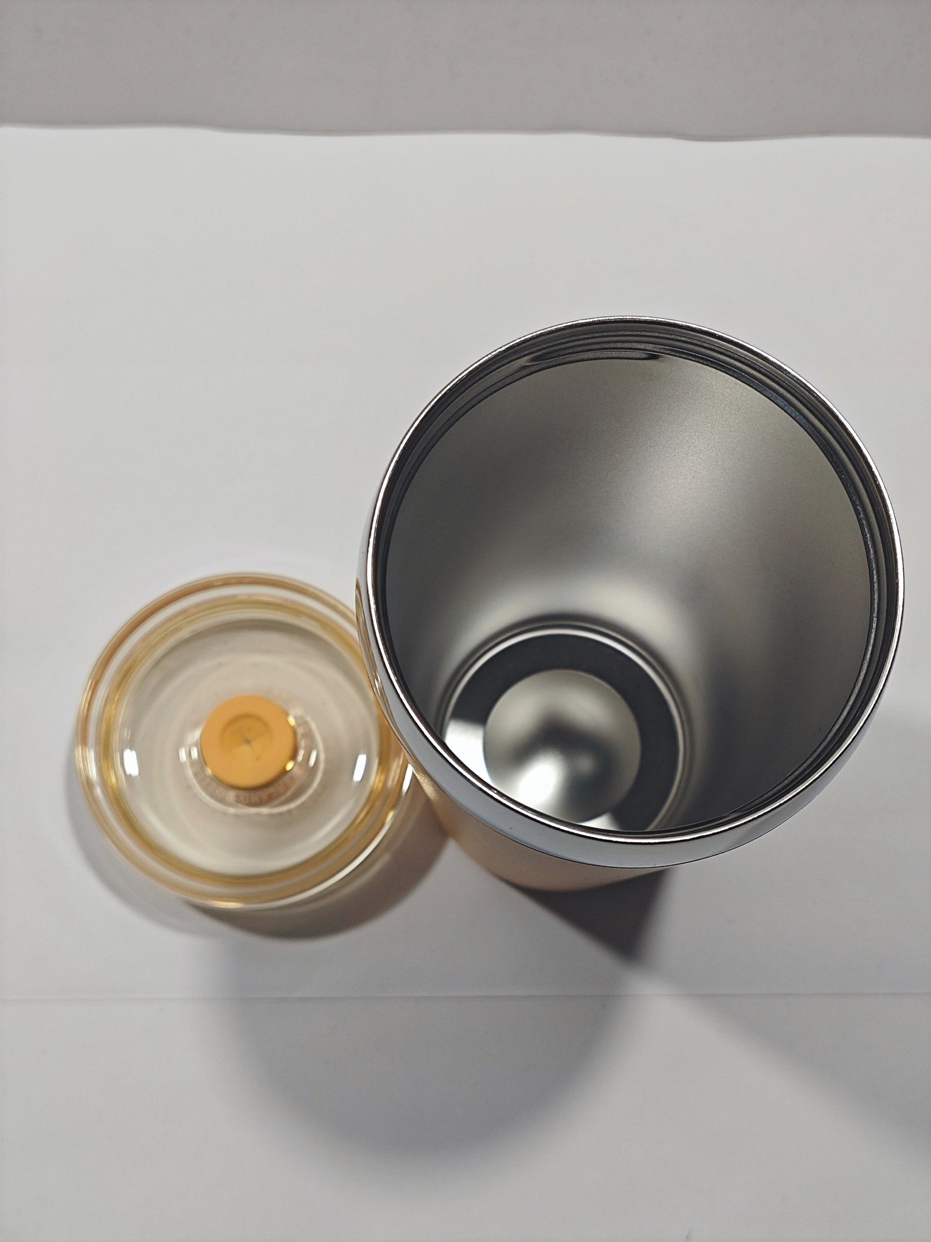 Kubek Termiczny Ze Szklaną Słomką Sigg 600Ml
