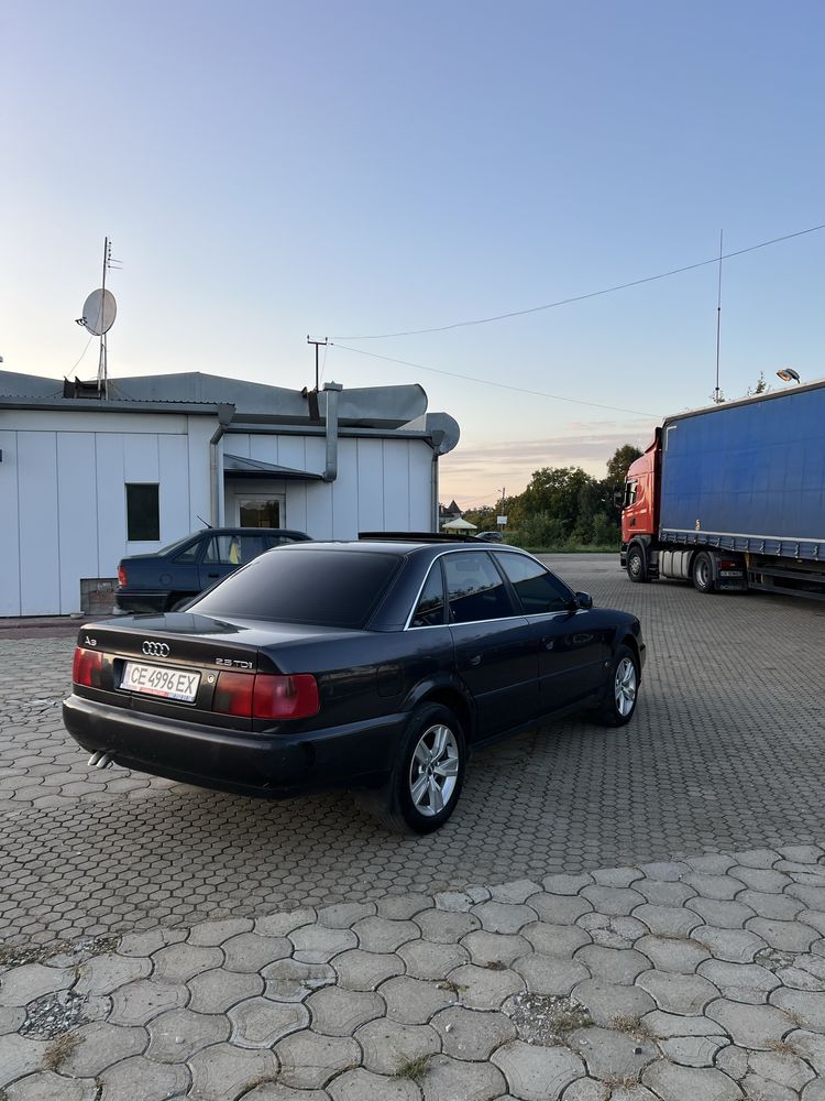 Audi a6c4.      .