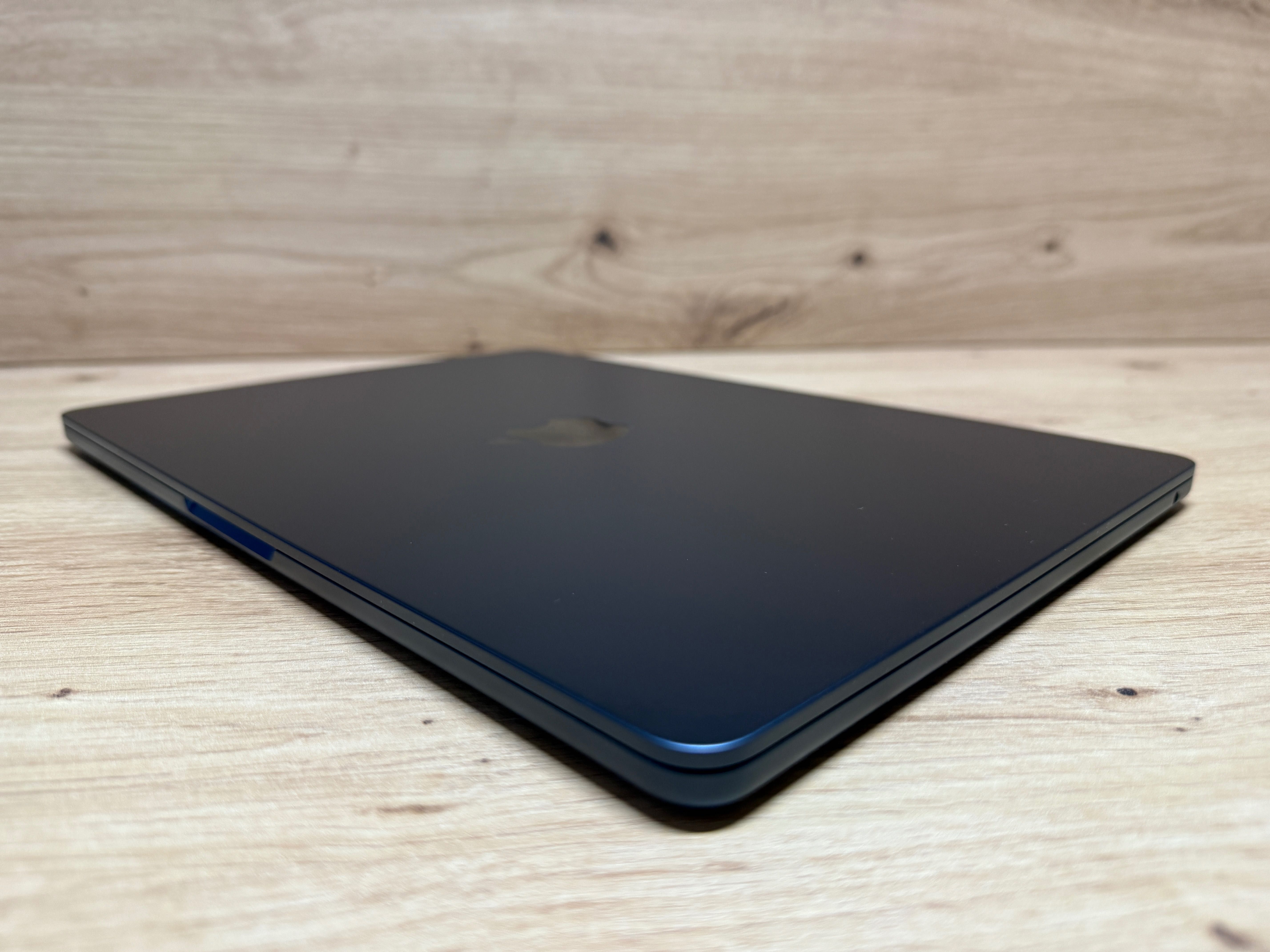 Apple MacBook Air 13,6” 2024 року M3 8gb 256gb SSD Midnight як новий