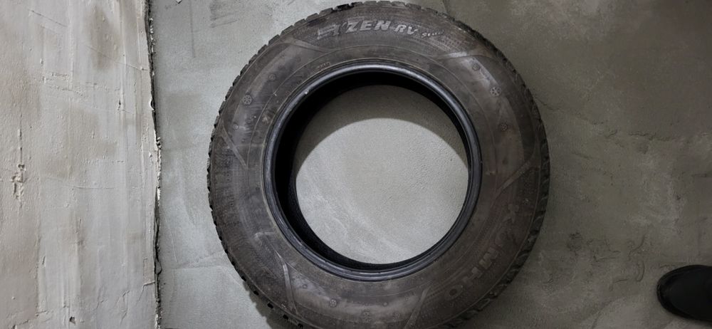 Шини Kumho 215/70/16