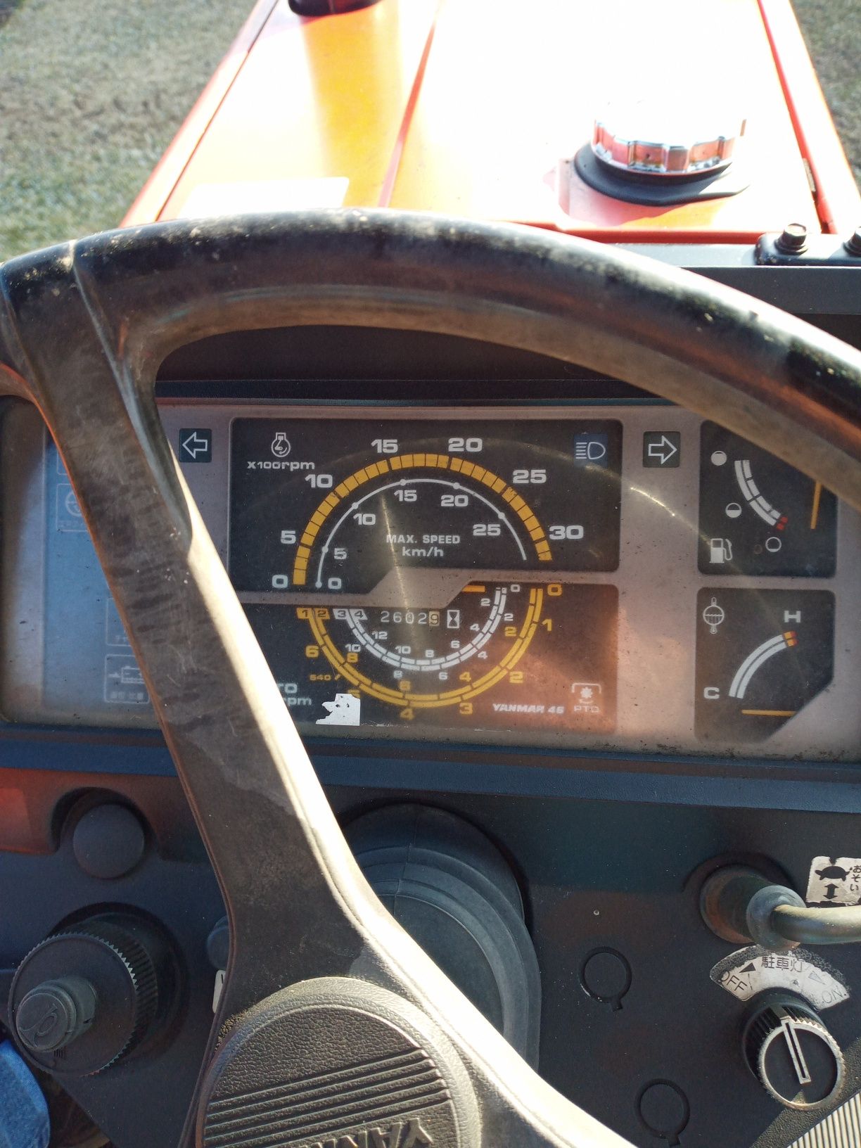 YANMAR F46D 4x4 Orginal  30 km/h  Brutto Wspomaganie traktorek Japońsk