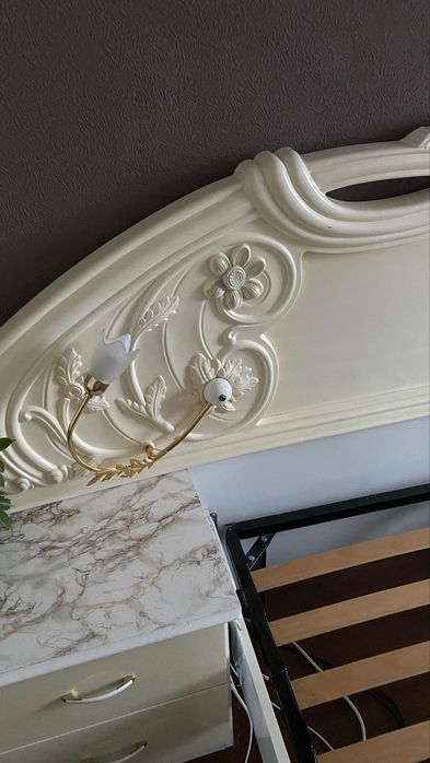 Ліжко двоспальне