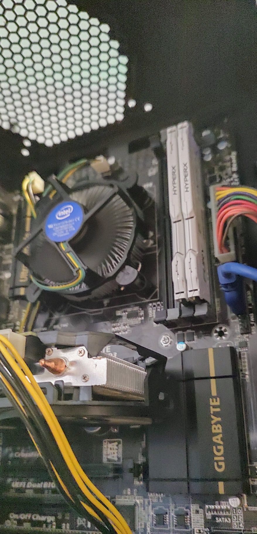 Komputer stacjonarny/gamingowy, i5, GTX 750 Ti, SSD