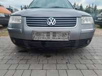 Zderzak przedni pod ksenon passat b5 fl kod lakieru LD7W