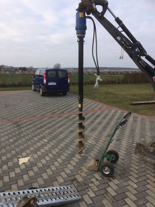 Usługi wiertnicą glebową, świder, wiercenie w trudnym terenie