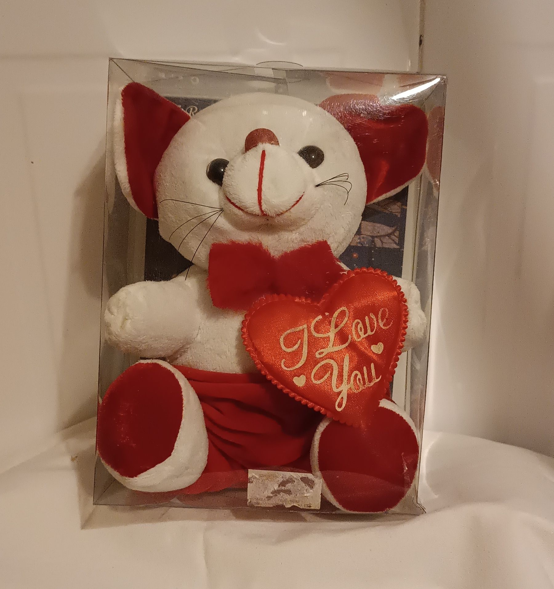 Peluches Dia dos Namorados 23 cm. Cada