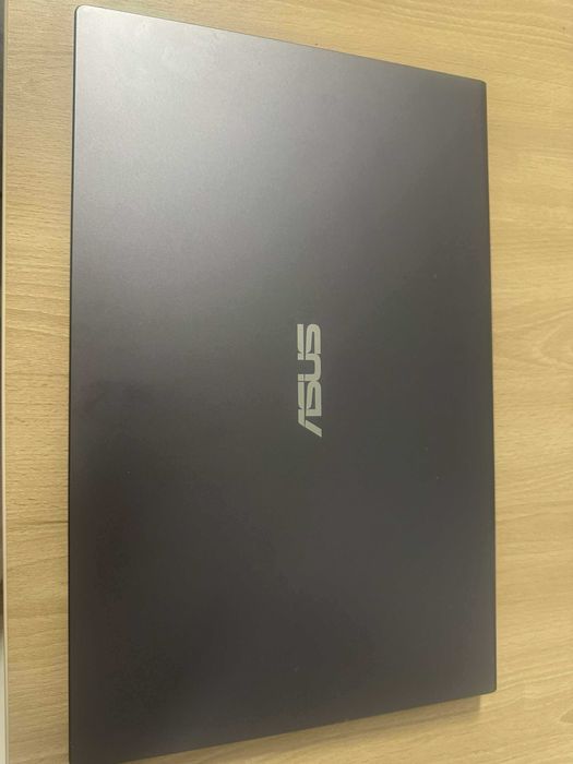Laptop ASUS VivoBook