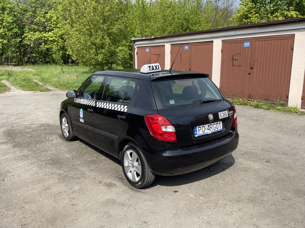 Wynajem skoda Fabia 1,2 gaz Uber/bolt Poznan