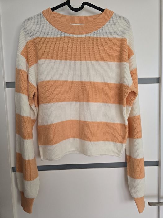 Sweter w paski na 158