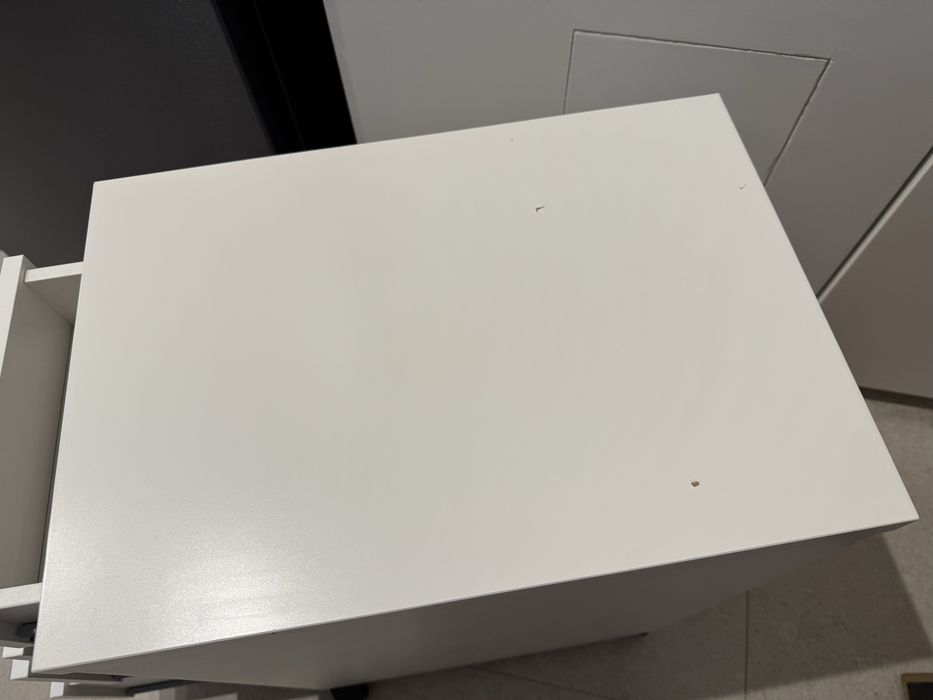 Ikea Micke kontenerek biurowy