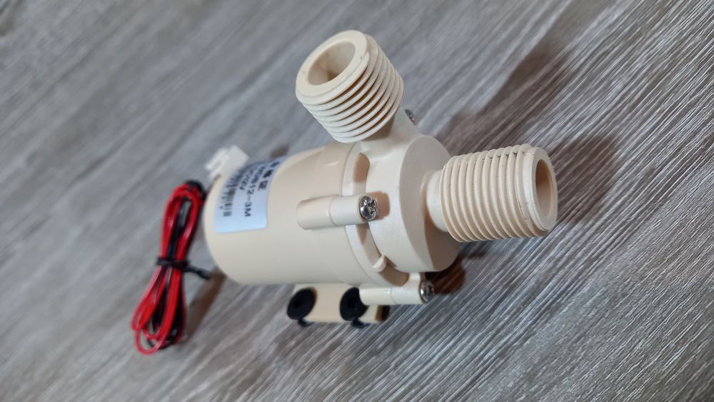 Помпа насос 12 Вольт пищевая