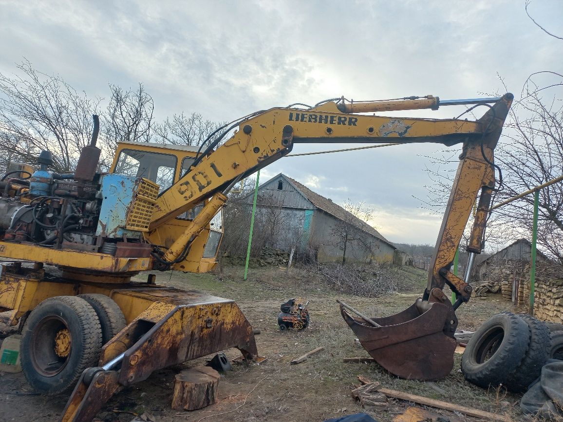 Экскаватор LIEBHERR 901