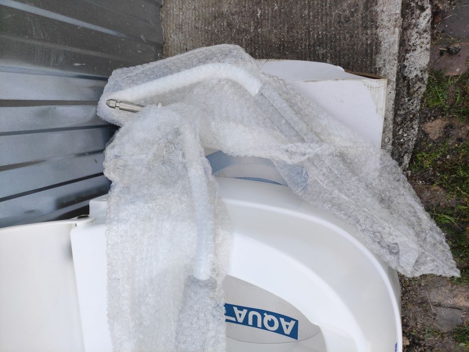 Nakładka nasadka na WC sedes toaletę z rączkami dla osoby niepełnospra