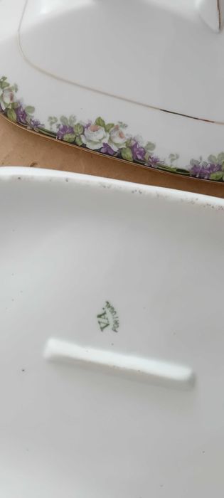 Vintage Terrina de servir Vista Alegre  marcado base