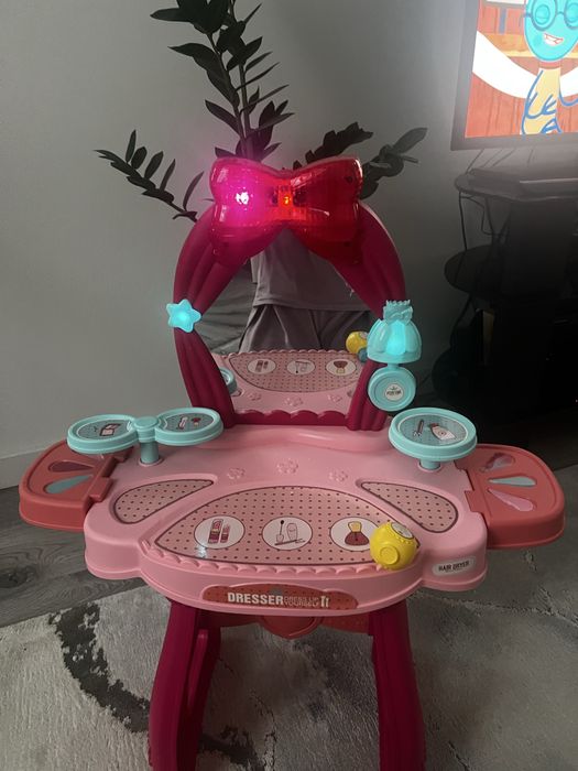 Продаю трюмо дитяче