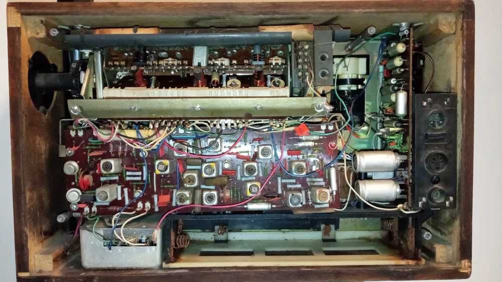 Радиоприемник Океан 209, на запчасти