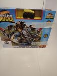 Tor Hot Wheels Monster truck