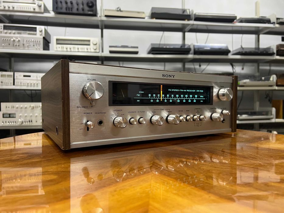 Amplituner Sony STR-7035 Audio Room