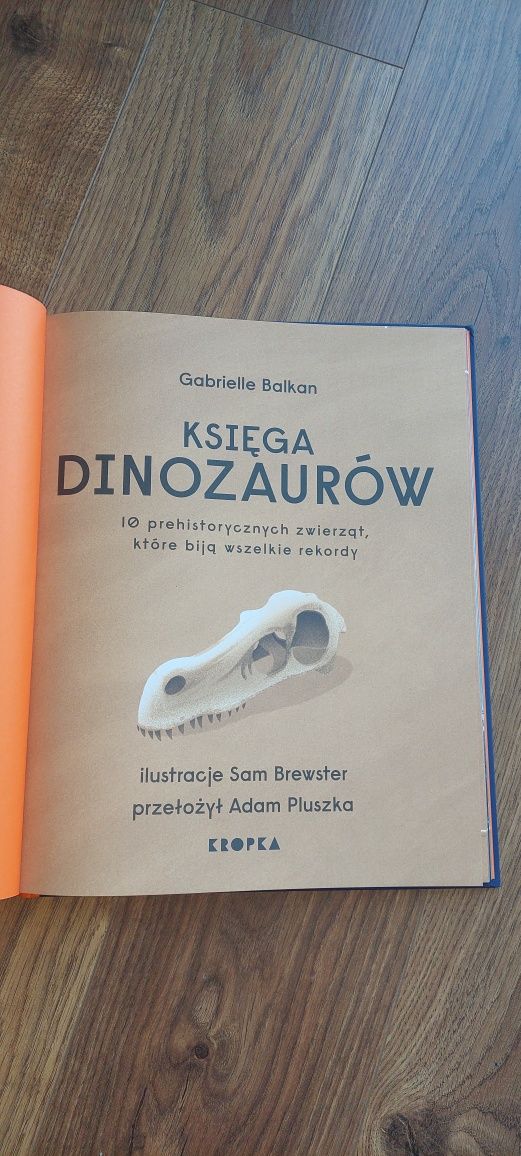 Księga dinozaurów Kropka