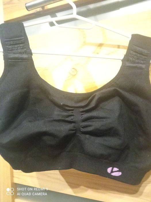 Biustonosz sportowy XL