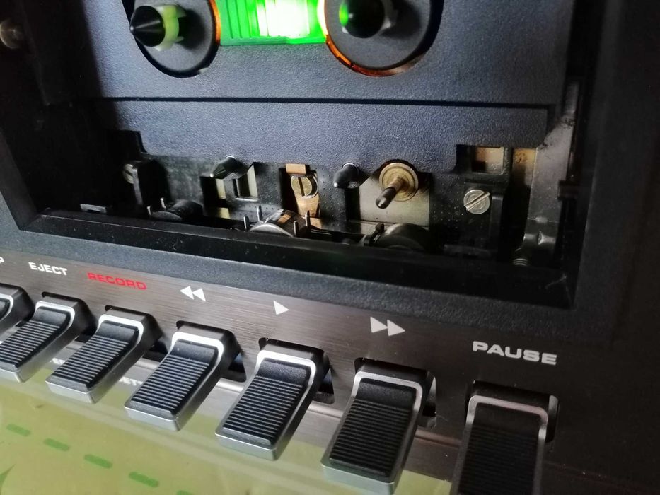 Magnetofon DUAL C819 nowe paski