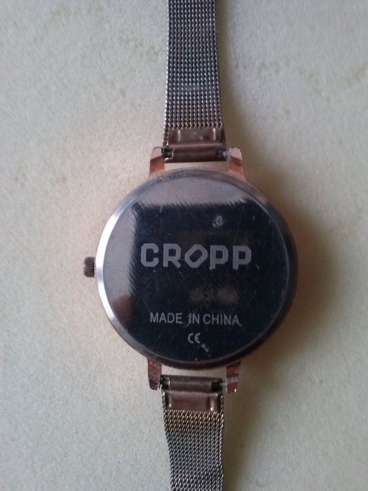 Zegarek damski kwarcowy Cropp, House, bez baterii, 30 zł.