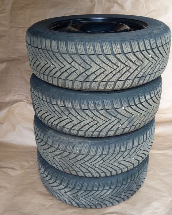 koła 16 205/55 zimowe jnowe vw seat skoda 2022 vredestein komplet