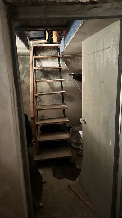 Продам гараж в кооператив первомайський соломʼянський район