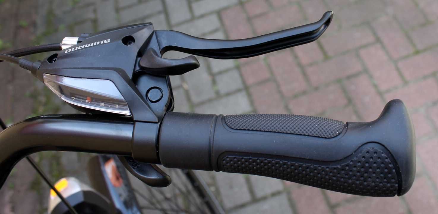 Rower ROMET GAZELA 28" 2 czarno-różowy