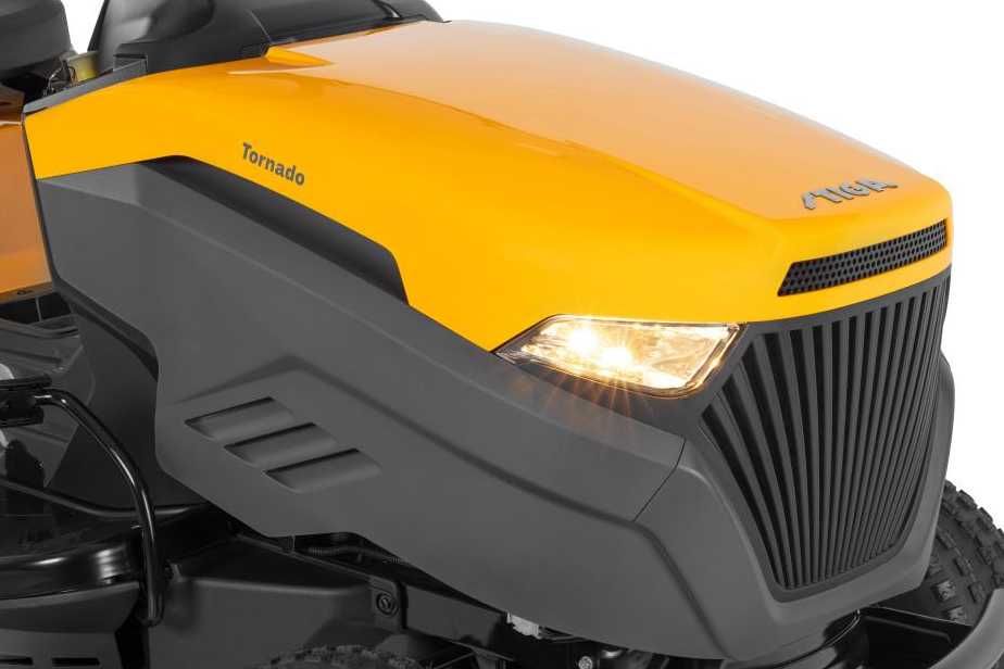 Traktor Ogrodowy Kosiarka STIGA Tornado 398 M / 98 cm / Manual 5+1