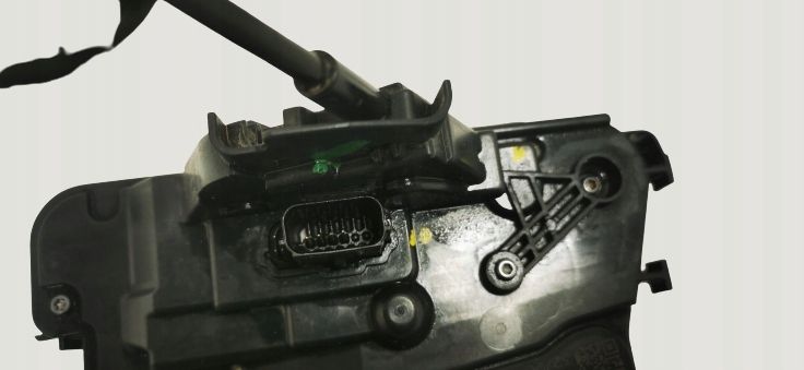 Fiesta MK8 Zamek Drzwi Prawy przód 4 Pin H1BB-R22152-AD