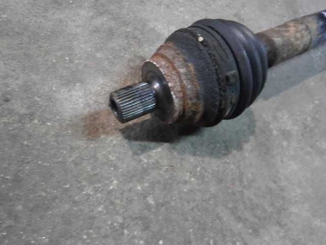 audi A3 8P vw golf V seat leon II  półoś lewa 1,6 benzyna 2,0 SDI