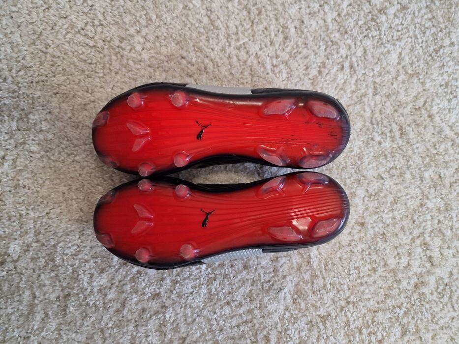 Buty piłkarskie 37 korki PUMA One 18.1 AG skóra profesjonalne