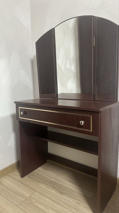 Спальня меблі комплект