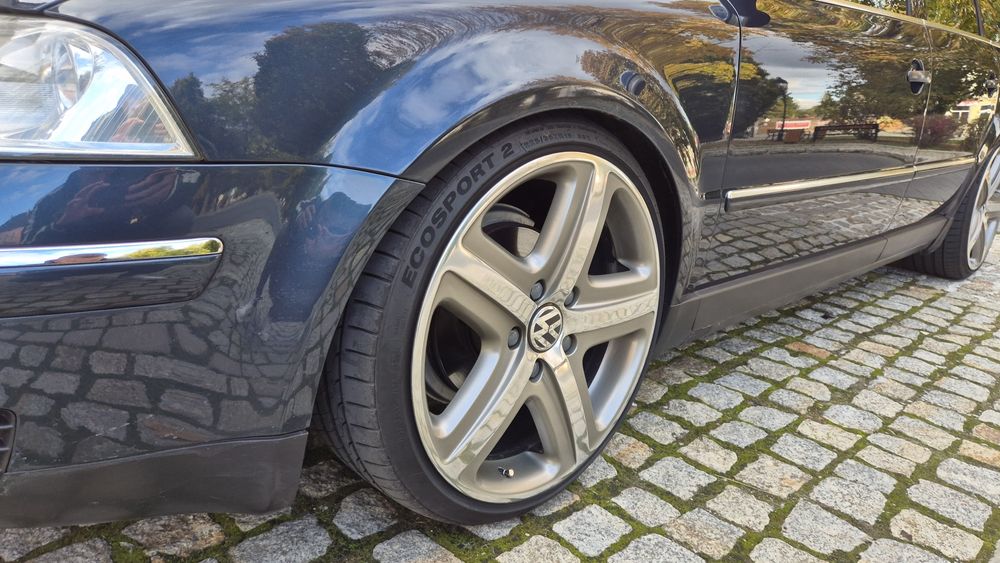 VW Atheo 19" 9J 5x112 adaptery nowe opony 225/35/19 Passat A4 B6 B7 A6