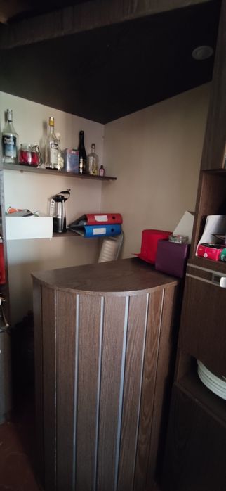 Bar que faz parte de um móvel - Restante móvel nas minhas vendas.